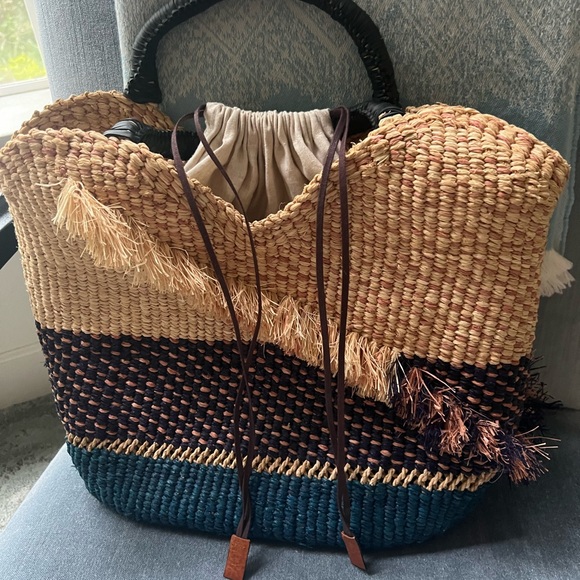 AAKS Oroo Colorblock Raffia Tote - Picture 2 of 2